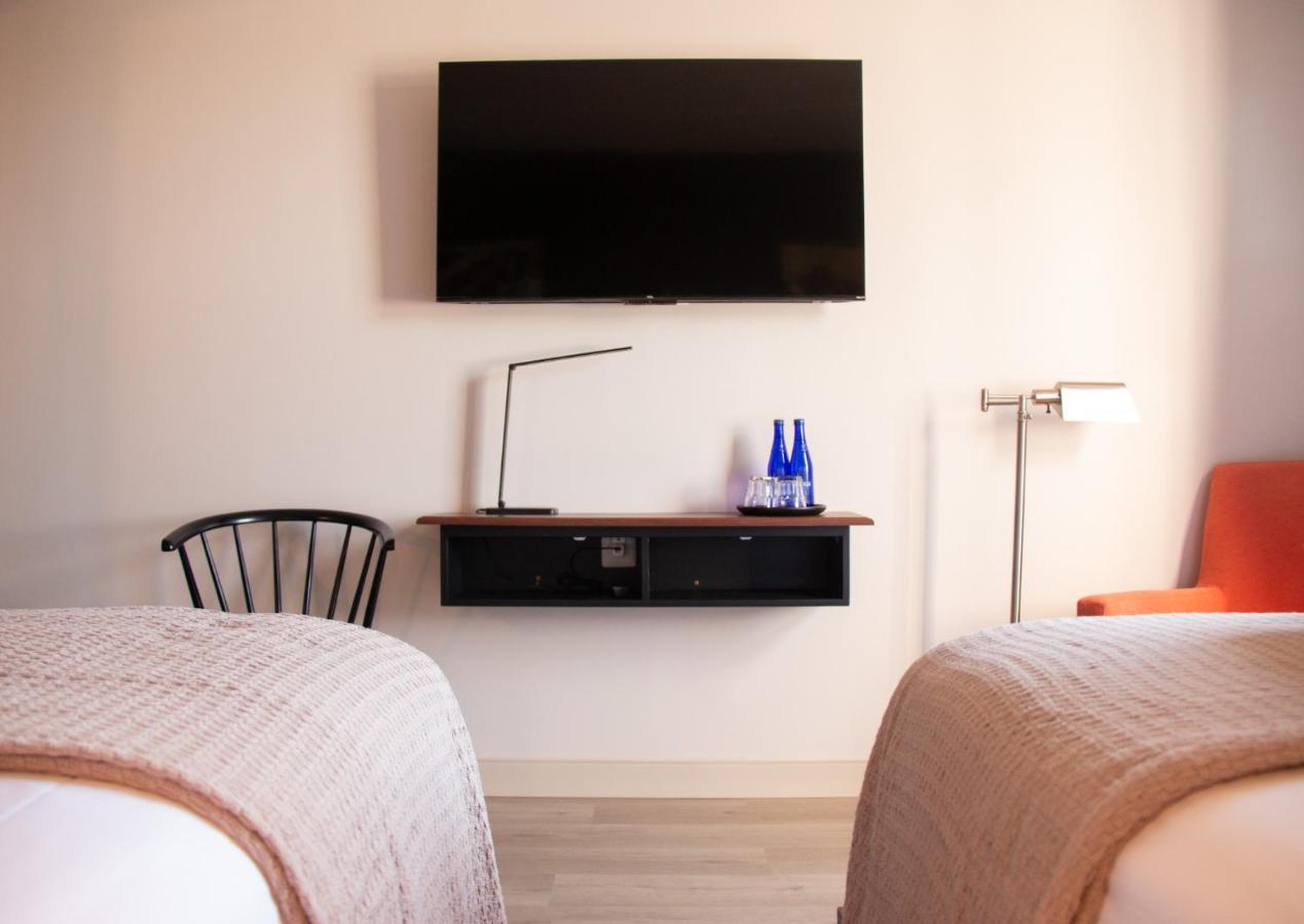 Meeting House Boutique Hotel Falls Church Buitenkant foto