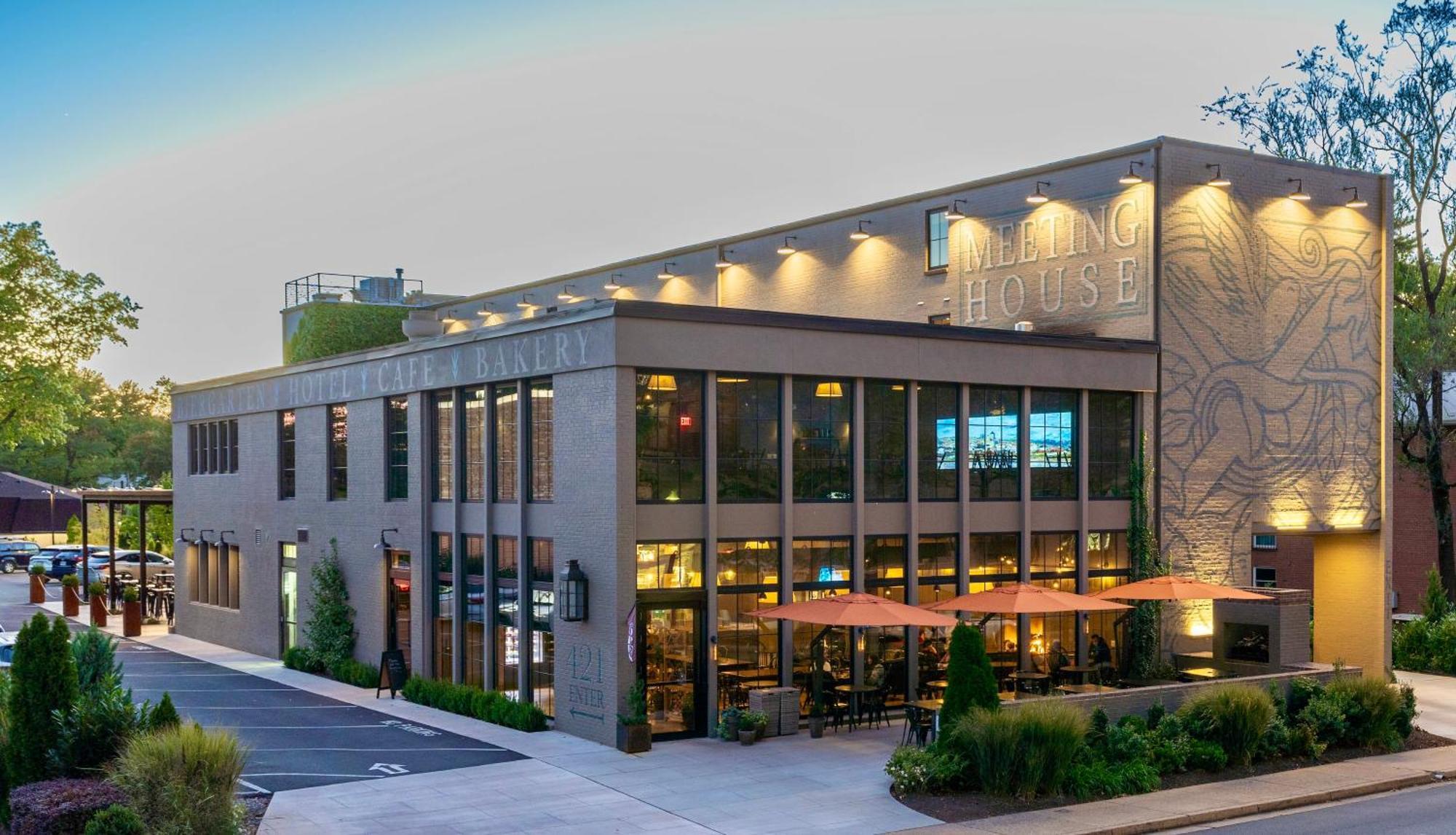 Meeting House Boutique Hotel Falls Church Buitenkant foto